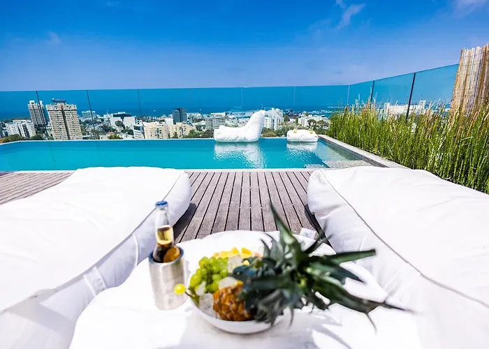 Serene - Infinity Cview Pool - 4 Bedrooms Luxury Penthouse